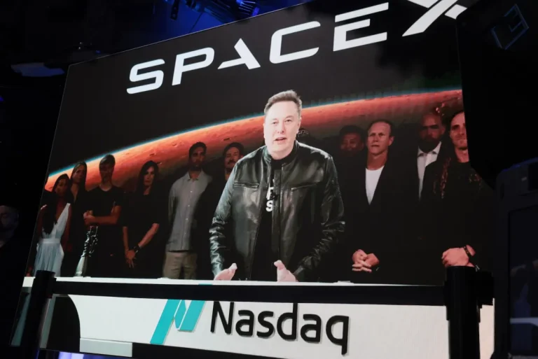elon-nasdaq-spacex-ipo-768x513 Technology